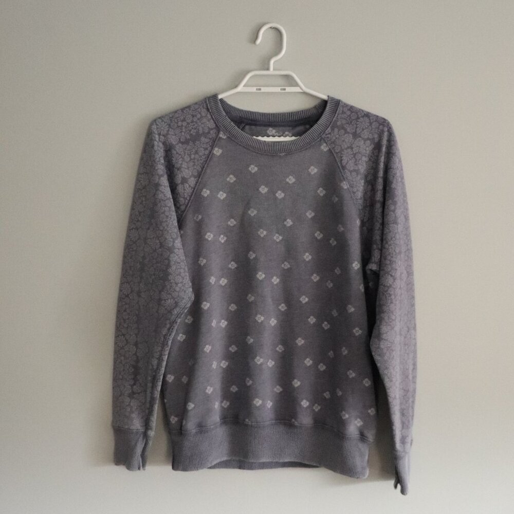 Aerie Women's XS Blue Floral Oversized Crewneck Stretch Pullover Raglan Sweater